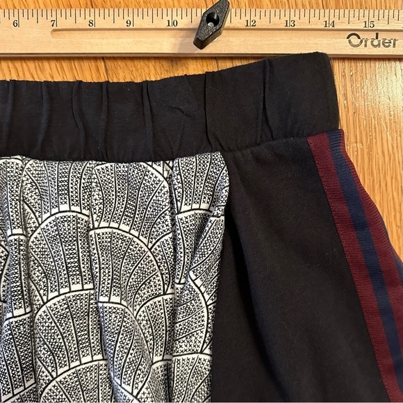 Adidas Originals Shell Tide Pleated Skirt White Black S mini sporty athletic - Picture 7 of 7